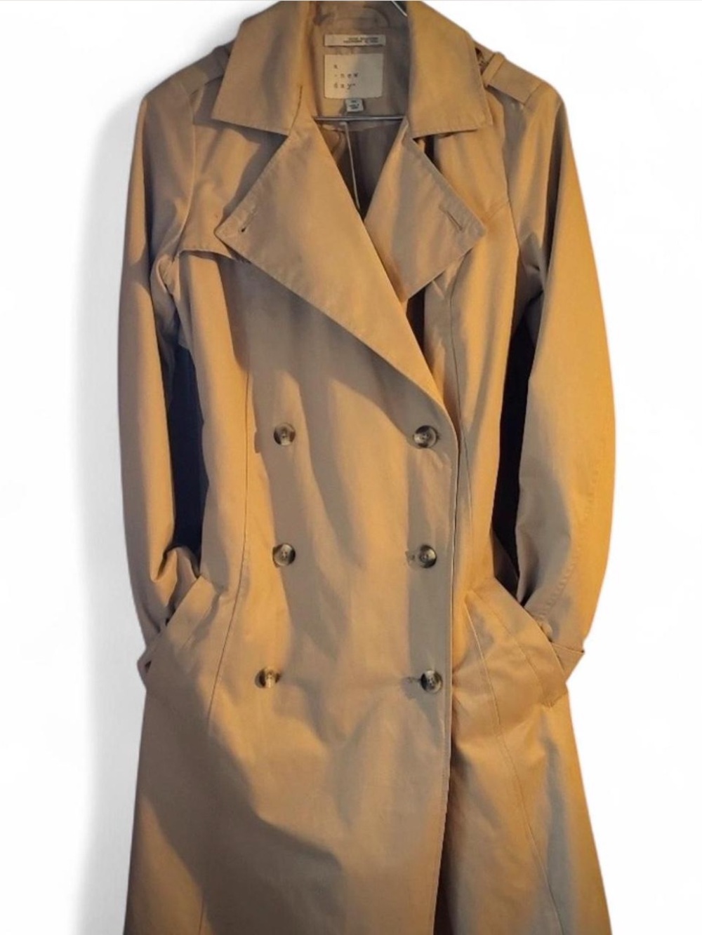 Water Resistant Tan Trench - Picture 5 of 8